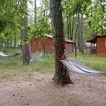 Osrodek Wypoczynkowy Lesny Zakatek * 谢拉库夫