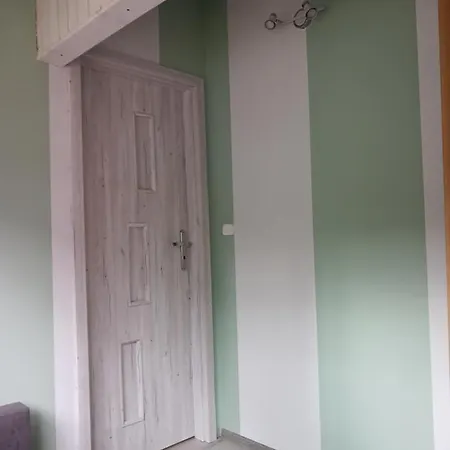 Holiday home Osrodek Wypoczynkowy Lesny Zakatek Sierakow (Greater Poland)