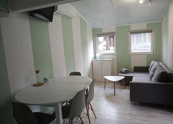 Osrodek Wypoczynkowy Lesny Zakatek Sierakow (Greater Poland)